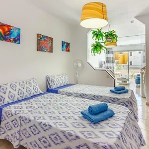 https://cute-romantic-studio-next-beach-costaadeje-wifi-heatedpool.adeje-hotels.com